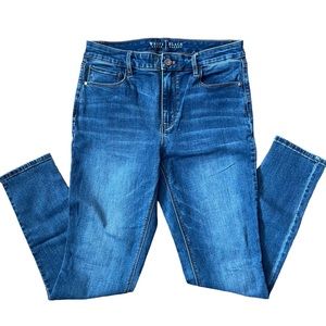 white house black market skinny jeans